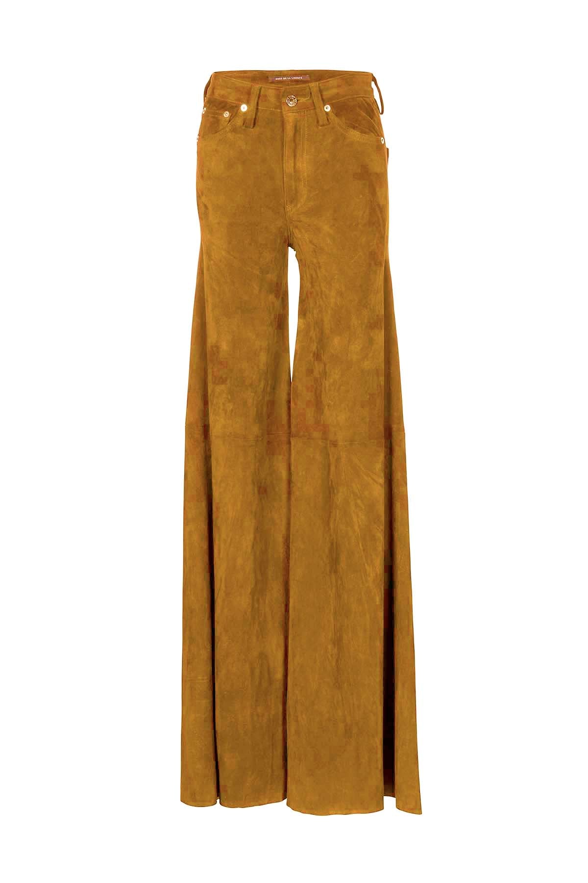 W033229_CAMEL 515_front